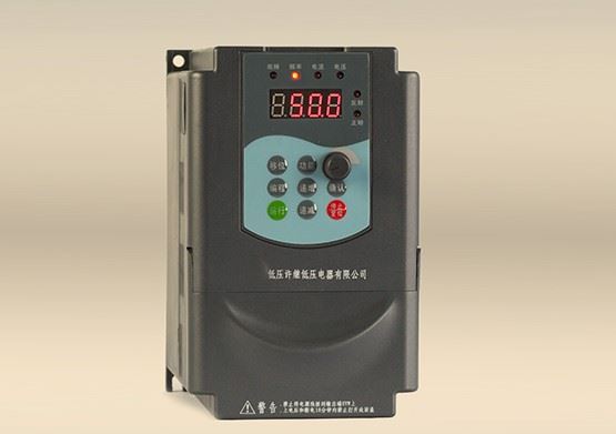 XJMD810通用型变频器（7.5~15KW）